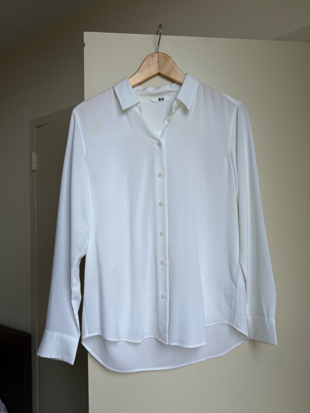 Uniqlo White Dress Blouse